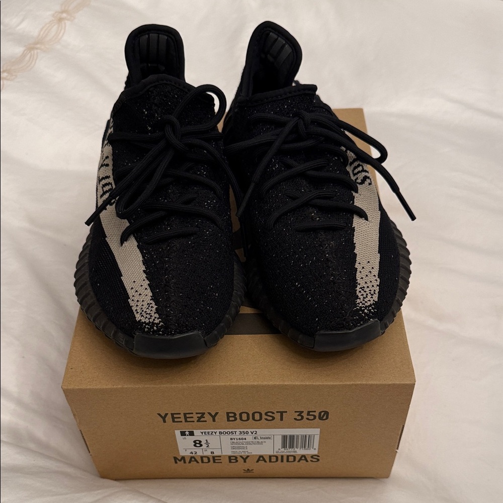Adidas Yeezy Boost 350 V2 Core Black EUC